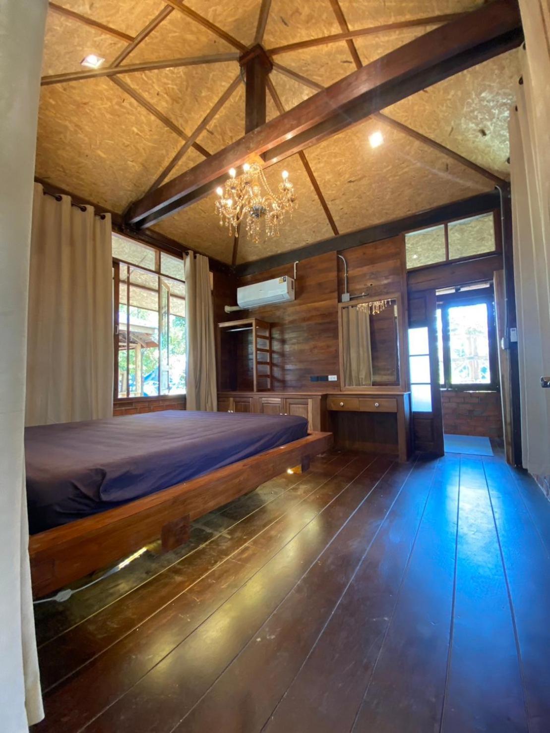 Tasana Garden Saraphi ทาซาน่าการ์เด้น สาขาสารภี Séjour chez l'habitant