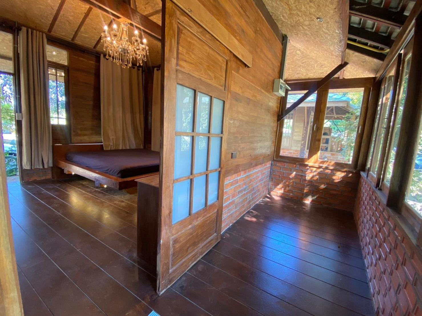 Séjour chez l'habitant Tasana Garden Saraphi ทาซาน่าการ์เด้น สาขาสารภี *