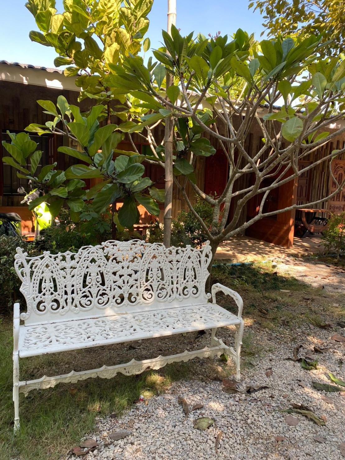 Séjour chez l'habitant Tasana Garden Saraphi ทาซาน่าการ์เด้น สาขาสารภี *